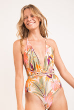 Cargar imagen en el visor de la galería, Image 06: Rio De Sol Una Pieza Oasis New Vegas