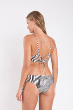 Cargar imagen en el visor de la galería, Model Back: Rio De Sol Conjunto Set Collage Camille Madrid