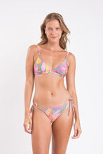 Cargar imagen en el visor de la galería, Model Front: Rio De Sol Conjunto Set Lyla Tri-Fixo Ibiza