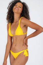 Cargar imagen en el visor de la galería, Gallery: Rio De Sol Conjunto Set Sunflower Mel Italy