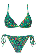 Cargar imagen en el visor de la galería, Product Front: Rio De Sol Conjunto Set Wilds Tri-Fixo Cheeky-Tie