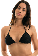 Cargar imagen en el visor de la galería, Gallery: Rio De Sol Sostén Top Kiwanda Preto Frufru