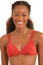 Cargar imagen en el visor de la galería, Gallery: Rio De Sol Sostén Top Malibu-Chili Tri-Duo