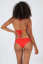 Cargar imagen en el visor de la galería, Model Back: Rio De Sol Sostén Top Rouge Mel