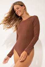 Cargar imagen en el visor de la galería, Image 06: Wednesday In Hawaii By Rio De Sol Una Pieza Coco Surf