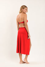 Cargar imagen en el visor de la galería, Model Back: Rio De Sol Falda De Playa Rouge Long-Skirt-Knot
