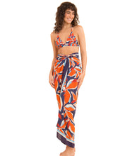Cargar imagen en el visor de la galería, Image 07: Rio De Sol Pareo Leaves Canga
