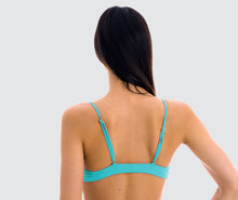 Cargar imagen en el visor de la galería, Model Back: Rio De Sol Sostén Top Breeze Mila

