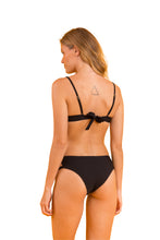 Cargar imagen en el visor de la galería, Model Back: Rio De Sol Sostén Top Bora-Black Bra-Trio
