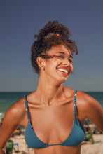 Cargar imagen en el visor de la galería, Image 06: Rio De Sol Accesorios Para El Cabello Luma Scrunchie
