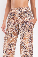 Cargar imagen en el visor de la galería, Image 07: Rio De Sol Pantalones De Playa Leopard Wide Pants
