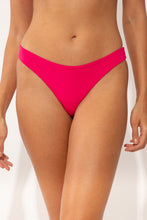 Cargar imagen en el visor de la galería, Gallery: Wednesday In Hawaii By Rio De Sol Bragas Bottom Guava Sunset
