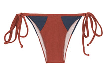 Cargar imagen en el visor de la galería, Product Front: Rio De Sol Bragas Bottom Liquor Recorte Tri
