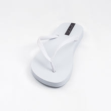 Cargar imagen en el visor de la galería, Image 05: Rio De Sol Chancletas White Slim
