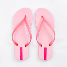 Cargar imagen en el visor de la galería, Product Front: Rio De Sol Chancletas Light Pink Slim
