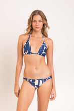 Cargar imagen en el visor de la galería, Model Front: Rio De Sol Conjunto Set Pottery Mel
