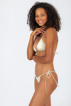 Cargar imagen en el visor de la galería, Image 04: Rio De Sol Sostén Top Off-White Tri-Inv
