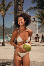 Cargar imagen en el visor de la galería, Image 11: Rio De Sol Sostén Top Brisa-Offwhite Lia

