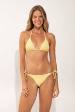 Cargar imagen en el visor de la galería, Model Front: Rio De Sol Conjunto Set Drift-Butterglow Tri-Inv Lacinho
