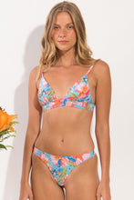 Cargar imagen en el visor de la galería, Gallery: Rio De Sol Conjunto Set Zinnia Tri-Cos Nice-Fio
