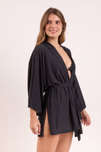 Cargar imagen en el visor de la galería, Image 03: Rio De Sol Caftán / Cubrir Black Kimono
