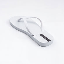 Cargar imagen en el visor de la galería, Image 04: Rio De Sol Chancletas White Slim
