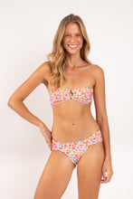 Cargar imagen en el visor de la galería, Image 06: Rio De Sol Sostén Top Ditsy-Sky Mavi
