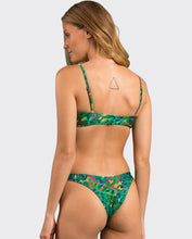 Cargar imagen en el visor de la galería, Image 08: Rio De Sol Conjunto Set Wilds Bandeau-Reto Highleg

