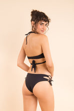 Cargar imagen en el visor de la galería, Image 12: Rio De Sol Conjunto Set Dots-Black Kate Madrid
