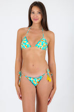 Cargar imagen en el visor de la galería, Model Front: Rio De Sol Conjunto Set Dubai Frufru-Fio
