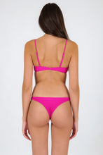 Cargar imagen en el visor de la galería, Model Back: Rio De Sol Bragas Bottom Cotele-Amaranto Lisboa
