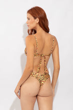Cargar imagen en el visor de la galería, Model Back: Rio De Sol Sostén Top Yellow-Feline Zaya

