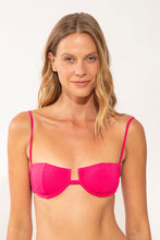 Cargar imagen en el visor de la galería, Gallery: Wednesday In Hawaii By Rio De Sol Sostén Top Guava Shell
