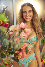 Cargar imagen en el visor de la galería, Image 12: Rio De Sol Conjunto Set Botanic Balconet Hotpant-Cos
