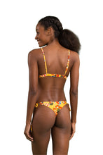 Cargar imagen en el visor de la galería, Model Back: Rio De Sol Sostén Top Stories Tri-Fixo
