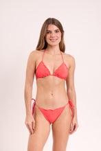 Cargar imagen en el visor de la galería, Model Front: Rio De Sol Sostén Top Malibu-Folia Frufru
