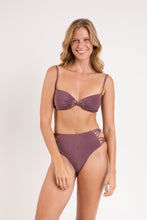 Cargar imagen en el visor de la galería, Model Front: Rio De Sol Sostén Top Malibu-Ebano Bandeau-Iris
