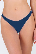 Cargar imagen en el visor de la galería, Gallery: Rio De Sol Bragas Bottom Navy Essential-Comfy
