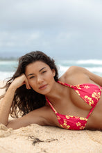 Cargar imagen en el visor de la galería, Image 06: Wednesday In Hawaii By Rio De Sol Sostén Top Pua-Guava Mel
