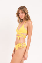 Cargar imagen en el visor de la galería, Image 09: Rio De Sol Sostén Top Amarelo Kate
