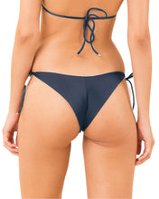 Cargar imagen en el visor de la galería, Image 05: Rio De Sol Bragas Bottom Shark Cheeky-Tie
