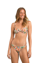 Cargar imagen en el visor de la galería, Image 04: Rio De Sol Conjunto Set Boho Bandeau-Joy Leblon
