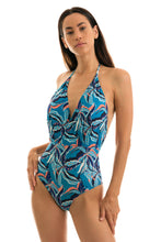 Cargar imagen en el visor de la galería, Model Front: Rio De Sol Una Pieza Lilly Transpassado

