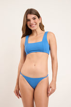 Cargar imagen en el visor de la galería, Model Front: Rio De Sol Sostén Top Sand-Nautico Mary
