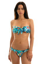 Cargar imagen en el visor de la galería, Bottom Isla Bandeau
