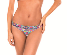 Cargar imagen en el visor de la galería, Calcinha Folk Strappy
