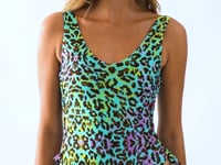 Cargar y reproducir el video en el visor de la galería, Video: Rio De Sol Una Pieza Morumbi Zoe
