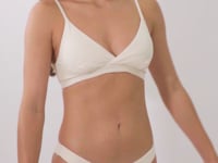 Cargar y reproducir el video en el visor de la galería, Video: Rio De Sol Sostén Top Touch-Natural Alba
