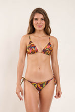 Cargar imagen en el visor de la galería, Model Front: Rio De Sol Bragas Bottom Fiore Lacinho
