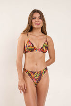 Cargar imagen en el visor de la galería, Model Front: Rio De Sol Bragas Bottom Fiore Nice-Fio
